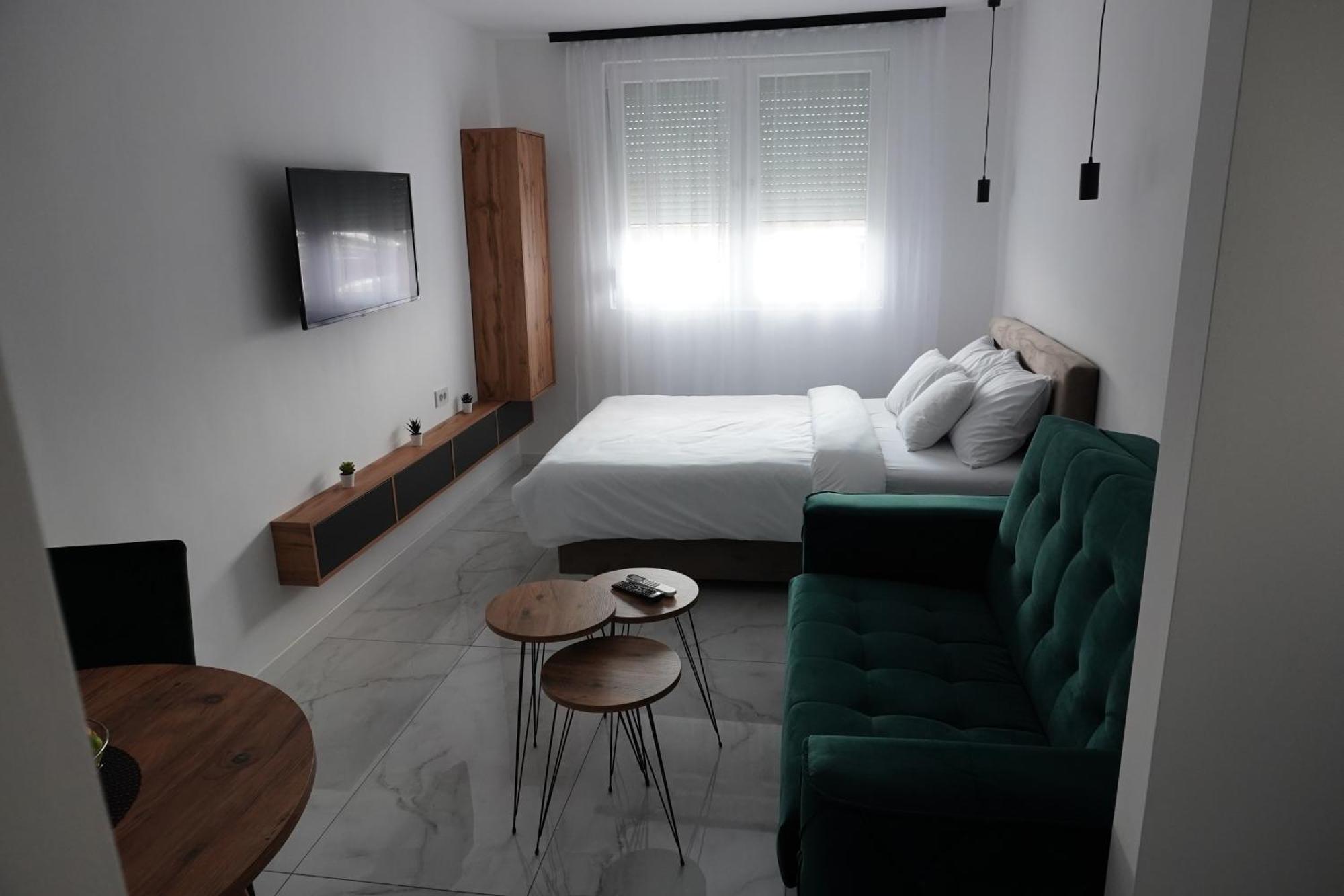 "Handmade" Apartment Ni Екстериор снимка